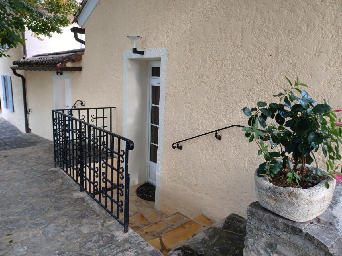Les Deux Tilleuls Sablet Exterior photo